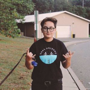 Meet your Posher, Kayla